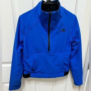 Women’s North Face Pullover